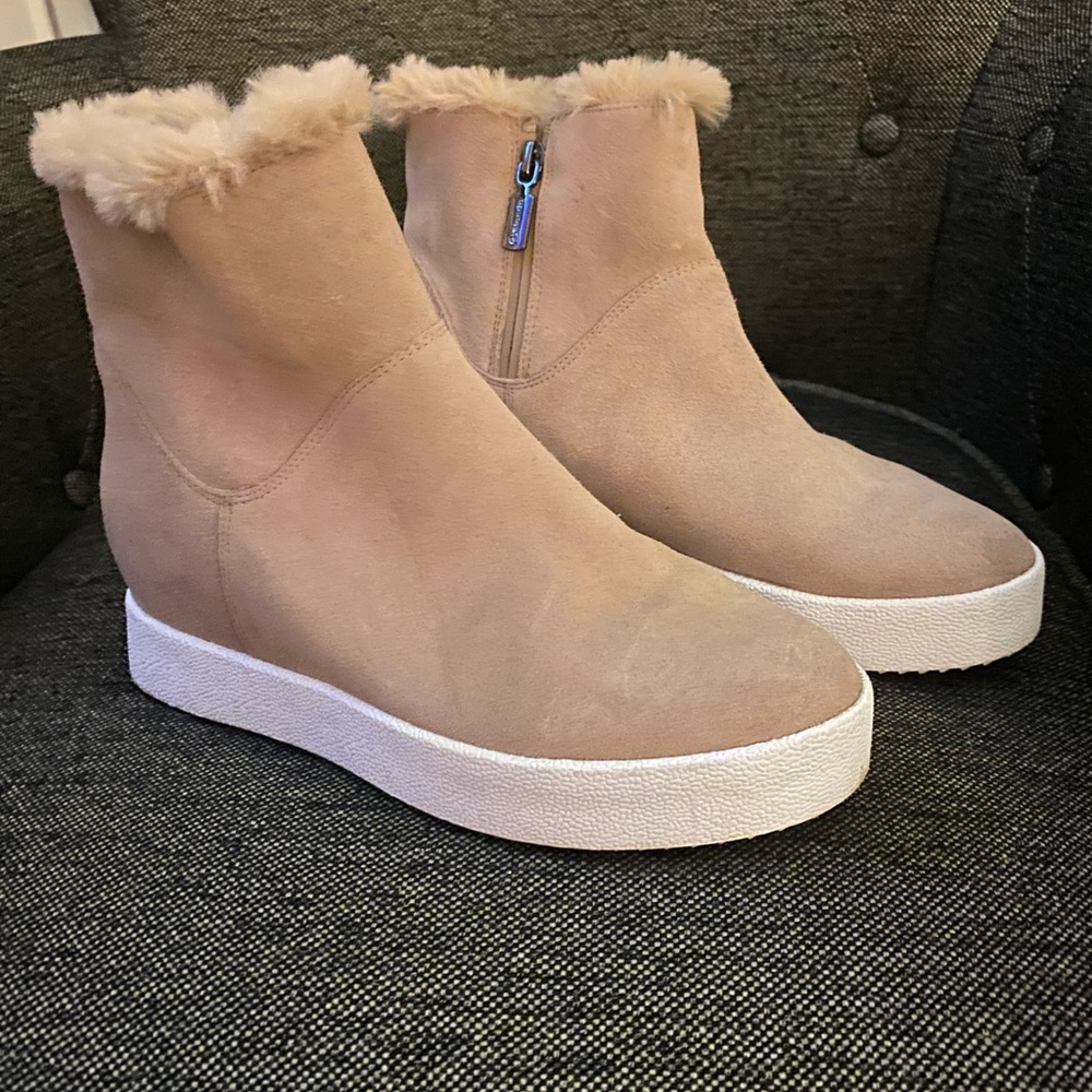Blondo Tan Winter Boots with White Sole
